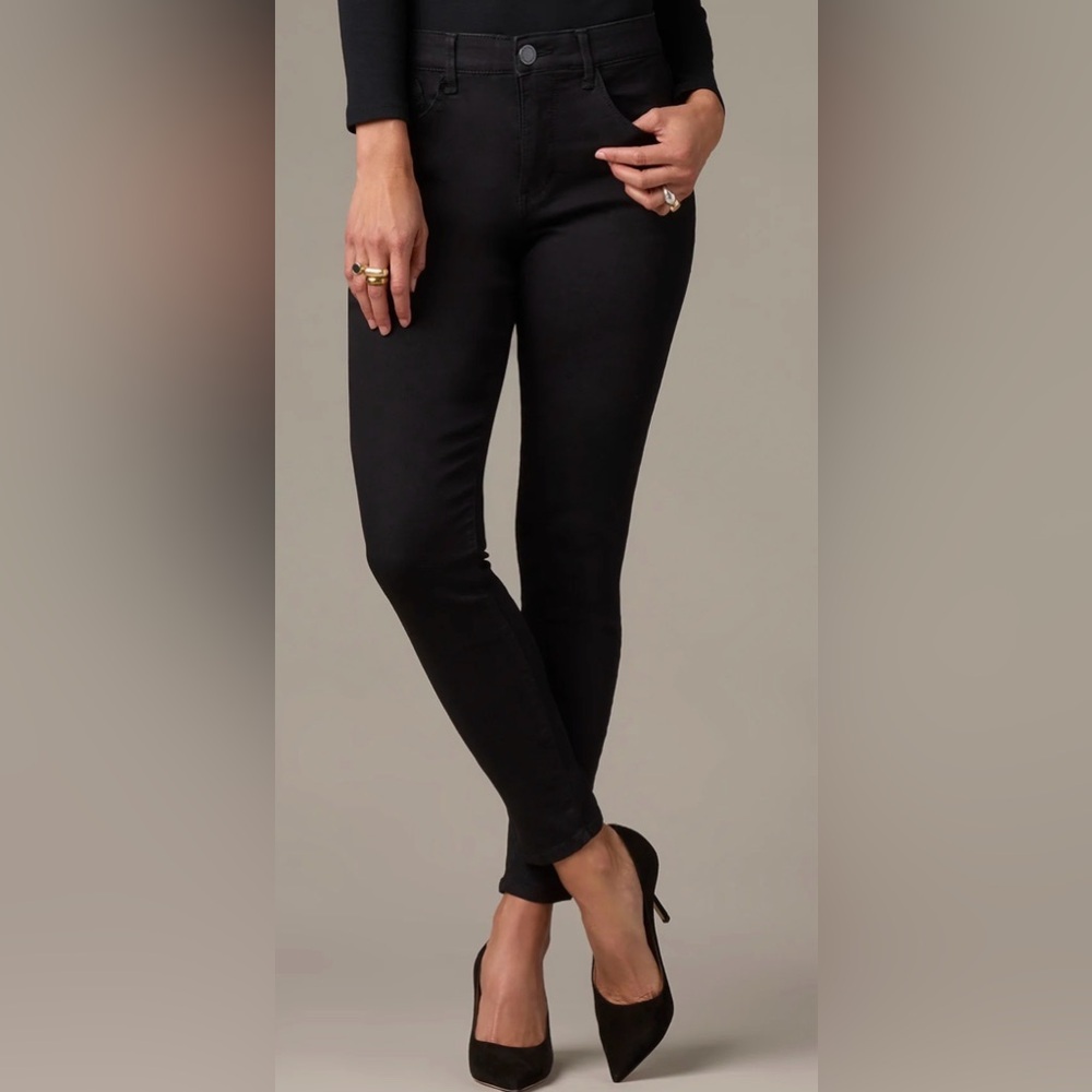 Wit & Wisdom Sophie Black Skinny Jeans (size 14)